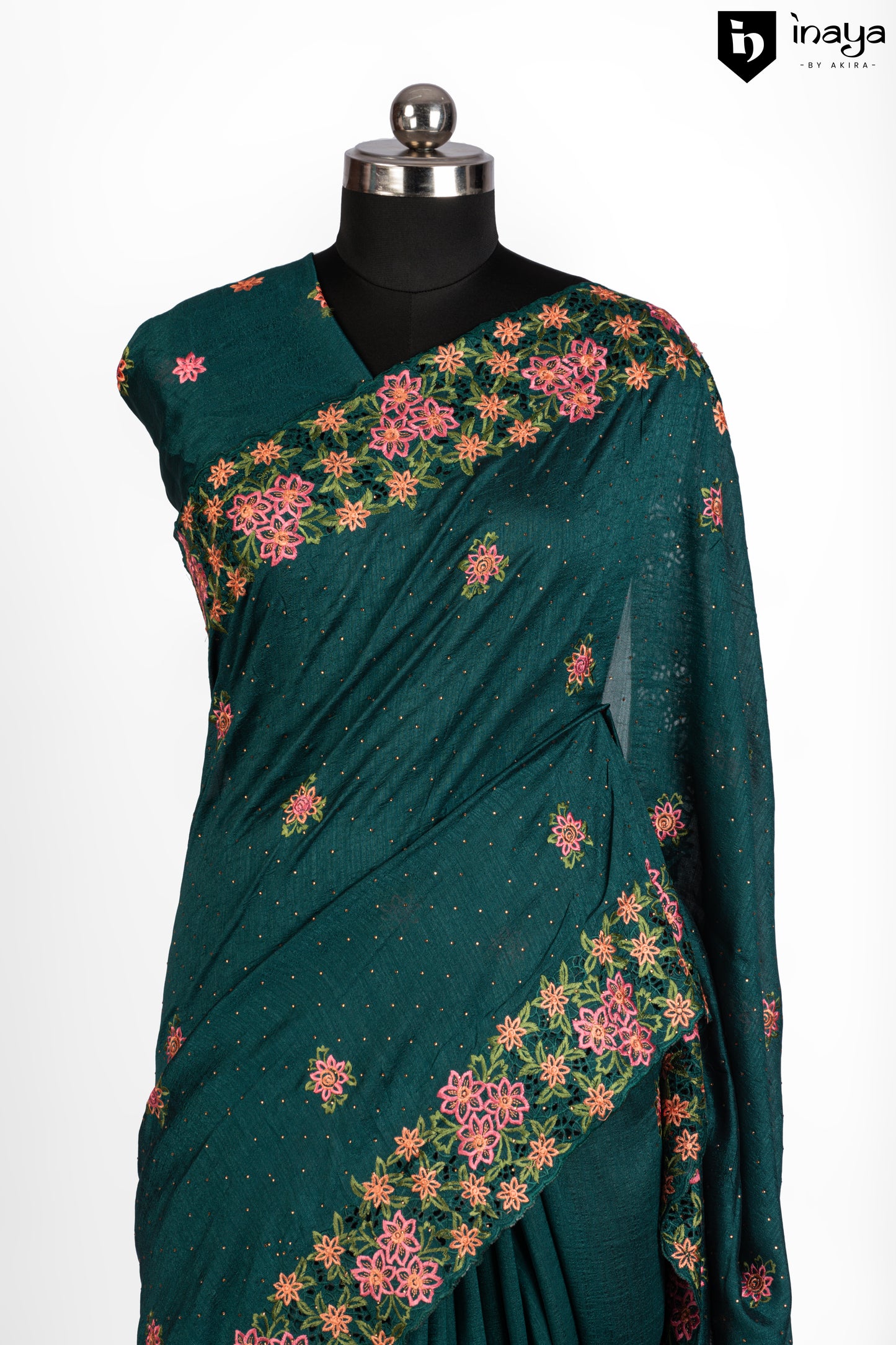 Emerald Elegance Georgette Saree with Floral Accents